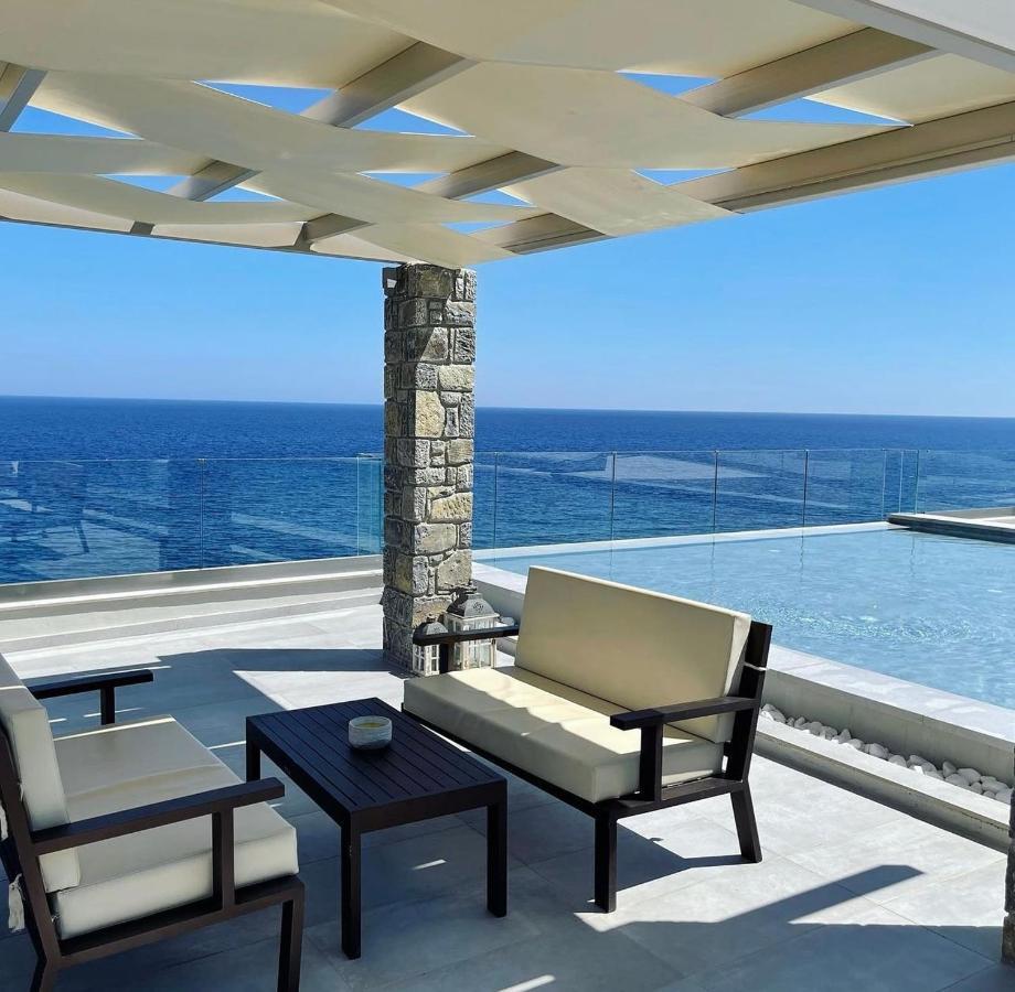 Mystique Luxury Suite Achlia المظهر الخارجي الصورة