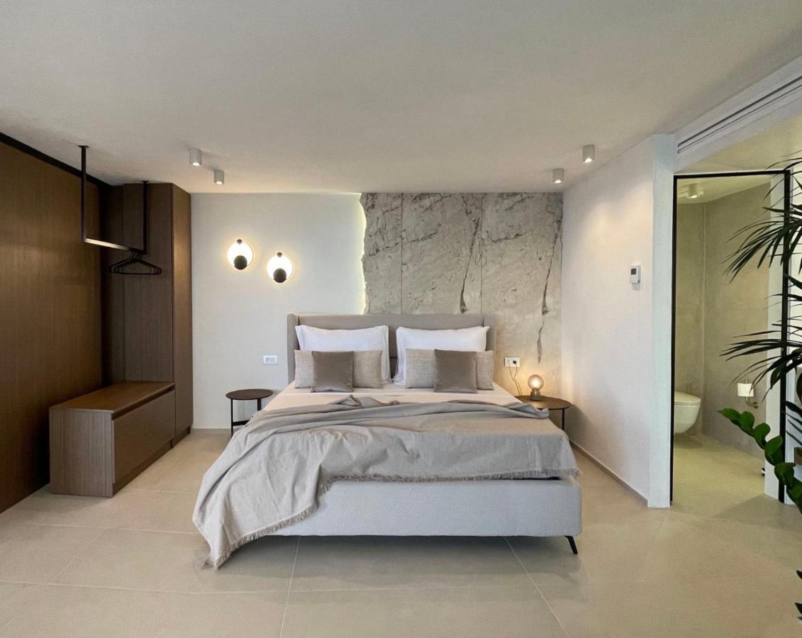 Mystique Luxury Suite Achlia المظهر الخارجي الصورة
