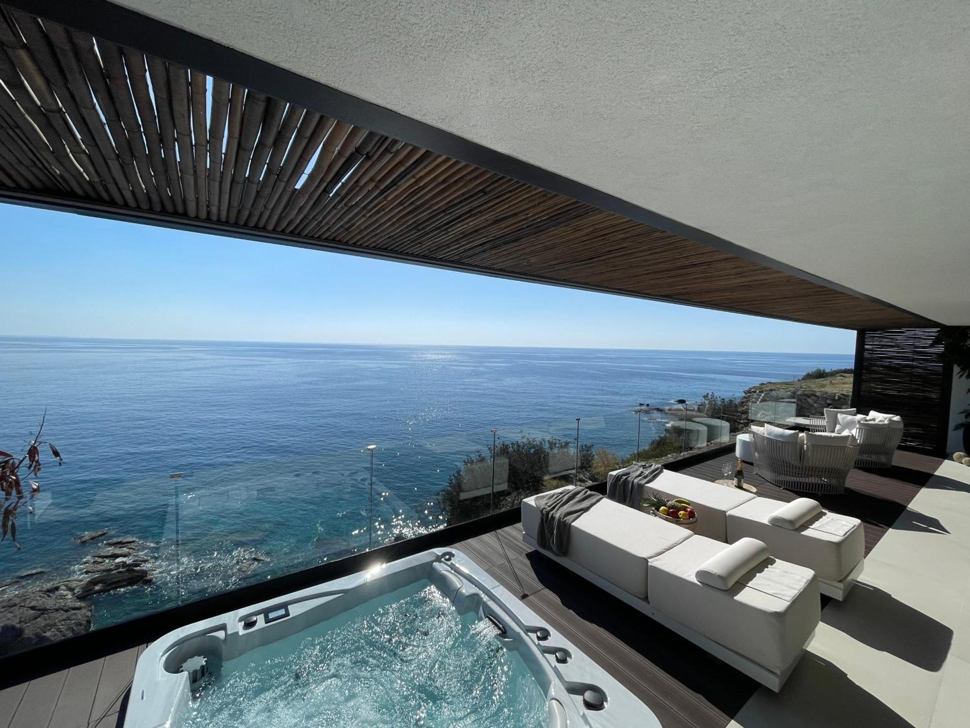 Mystique Luxury Suite Achlia المظهر الخارجي الصورة
