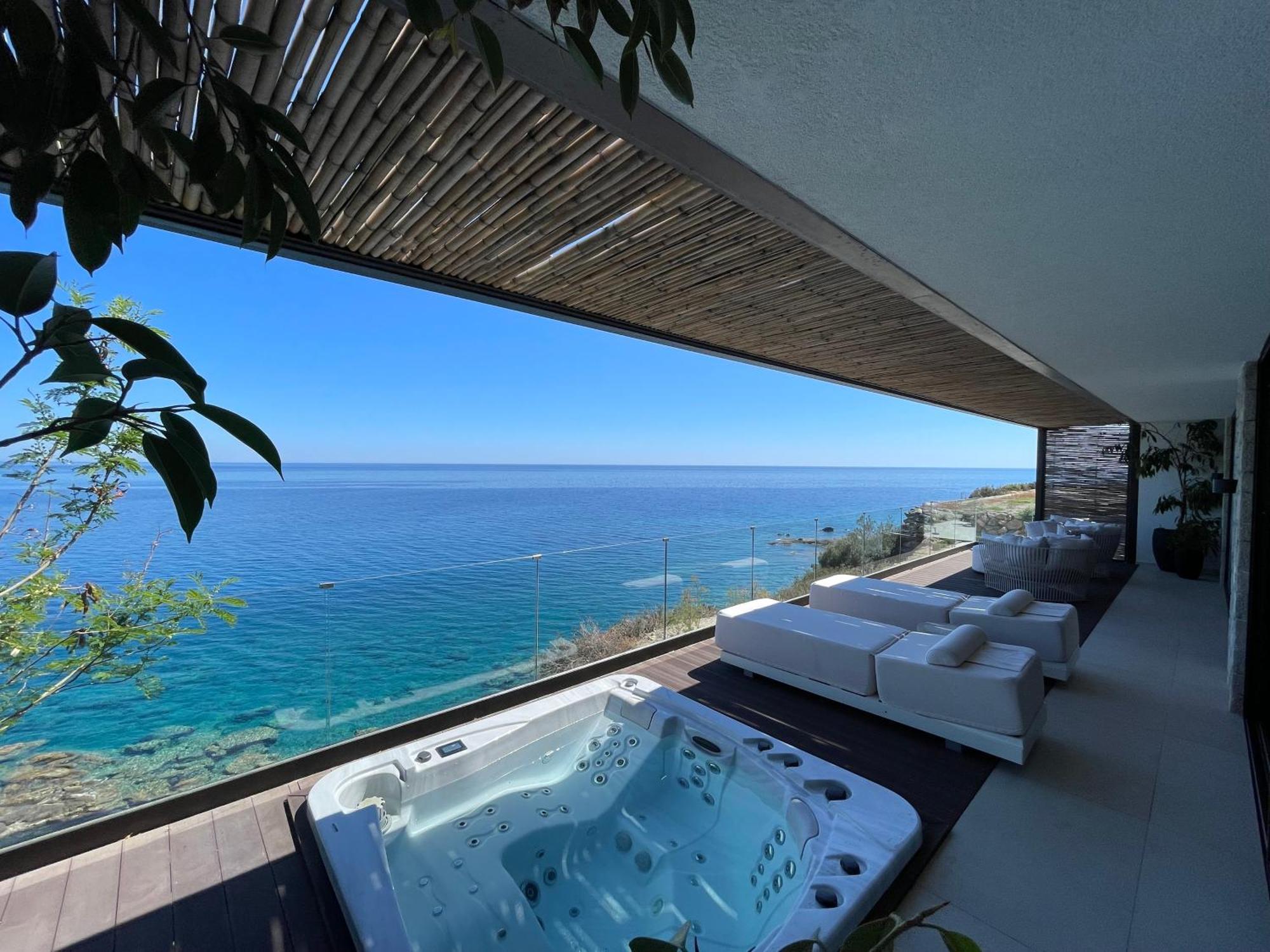 Mystique Luxury Suite Achlia المظهر الخارجي الصورة